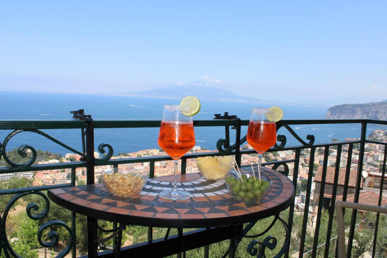 Casa Vacanze Chery Соренто Екстериор снимка